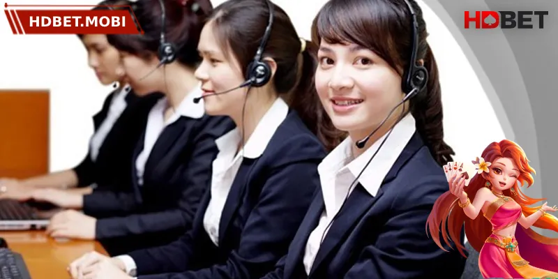 Giải đáp thắc mắc qua khung chat tiện lợi và nhanh chóng